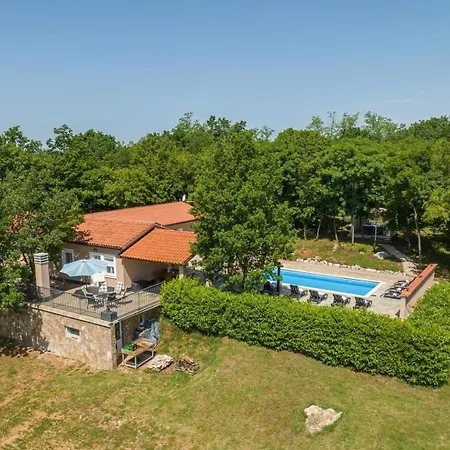 Holiday home Mit Privatpool Fuer 10 Personen Ca 100 Qm In Zupanici, Istrien Binnenland Von Istrien Labin (Istria)